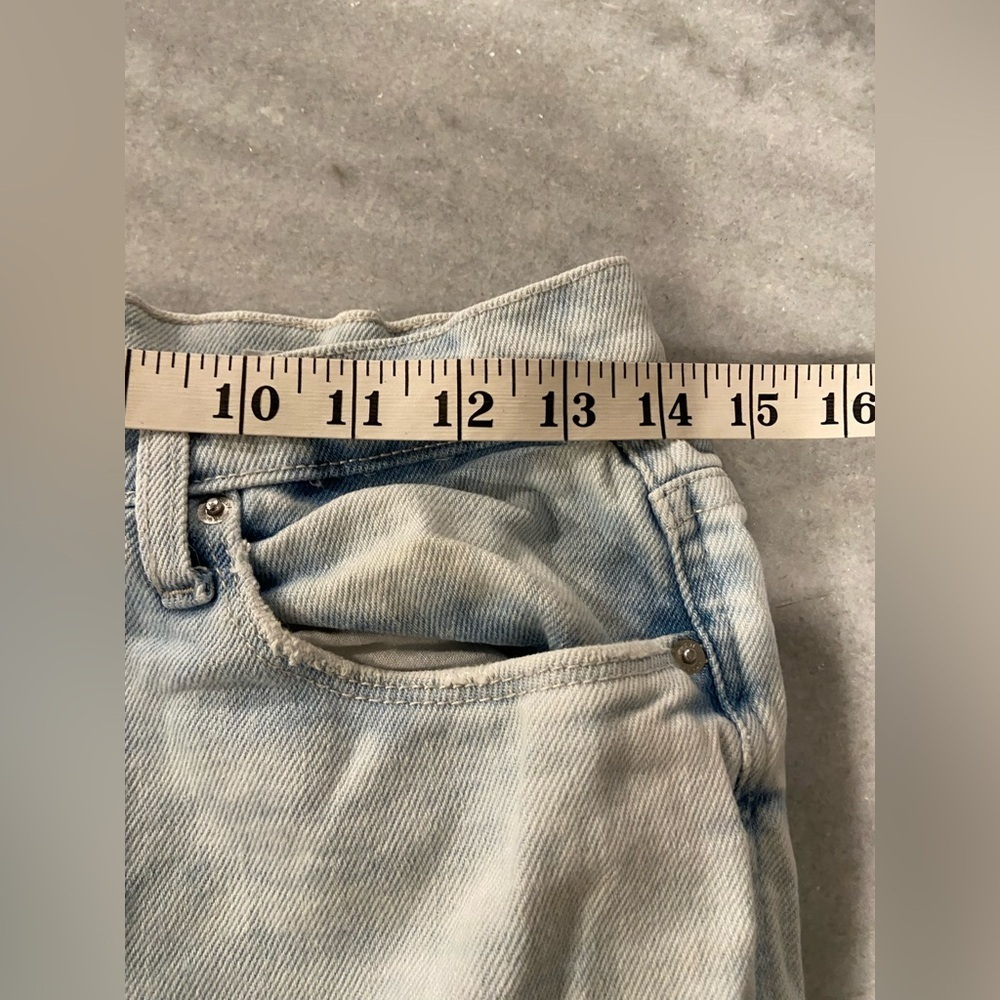 Kensie Size 4 Straight Leg High Rise Slim Fit Light Wash Raw Hem Denim Jeans - Picture 10 of 12